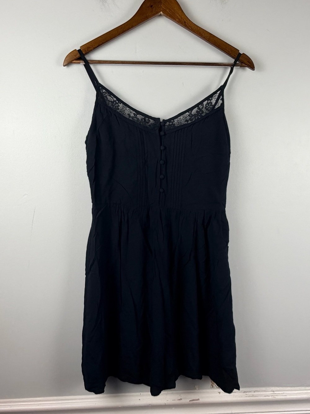 Abercrombie Fitch Womens Small Black Lace Cami Dress